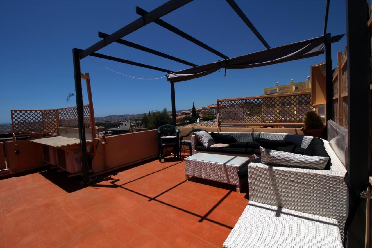Cozy Apartment In Fuengirola Hills Exterior photo