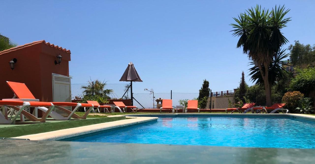 Cozy Apartment In Fuengirola Hills Exterior photo