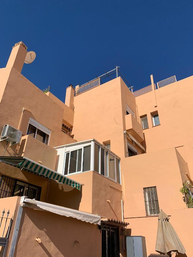 Cozy Apartment In Fuengirola Hills Exterior photo